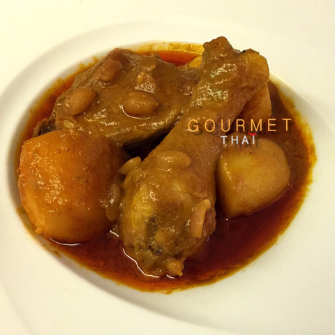 Poulet au Curry Massaman
