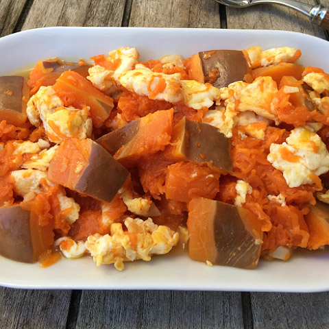 Sauté de Potimarron aux Œufs, Recette de Grand-Mère